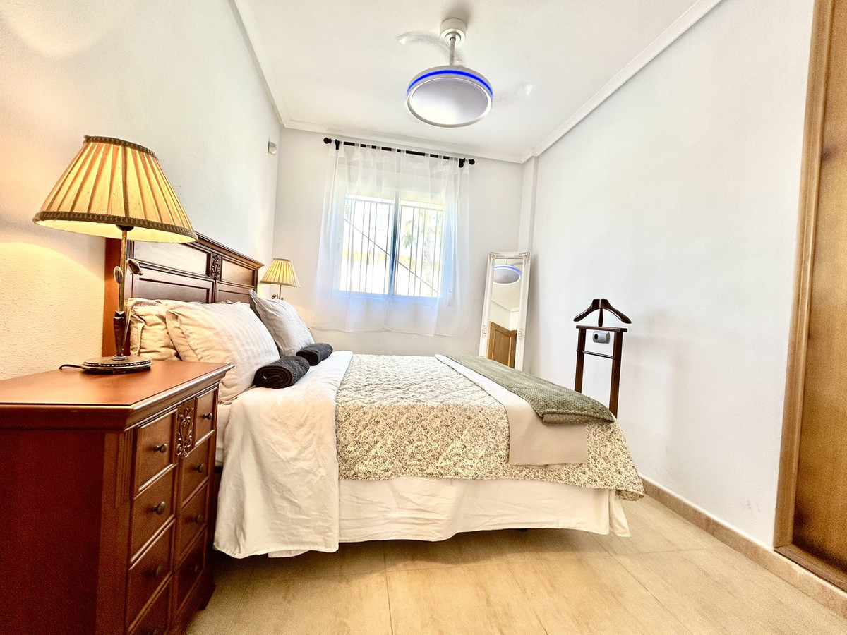 Appartement te koop in Villamartin | 2 slaapkamers H5357008