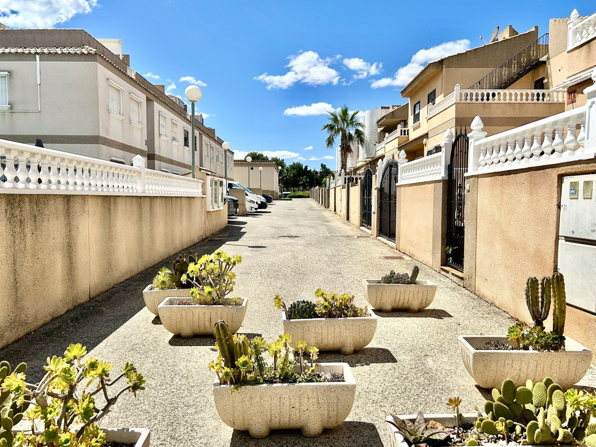 Appartement te koop in Villamartin | 2 slaapkamers H5357008