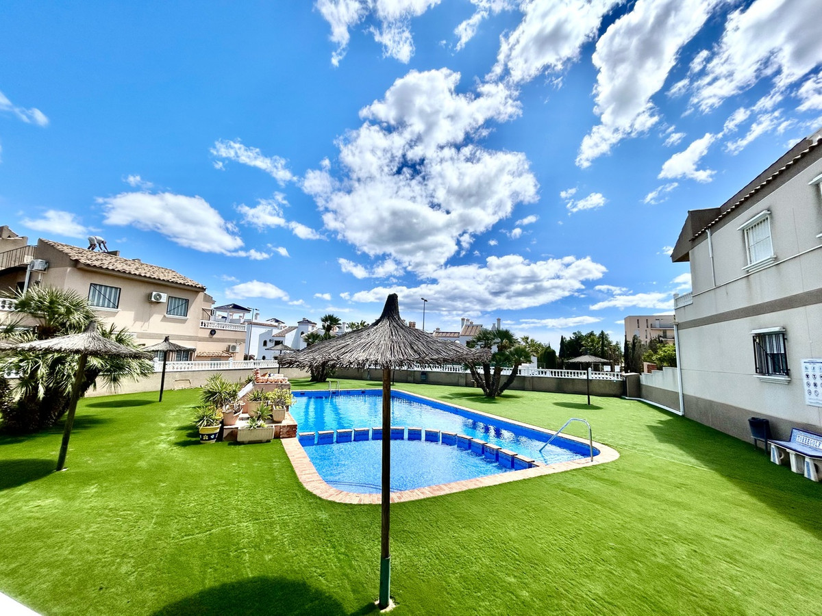 Appartement te koop in Villamartin | 2 slaapkamers H5357008