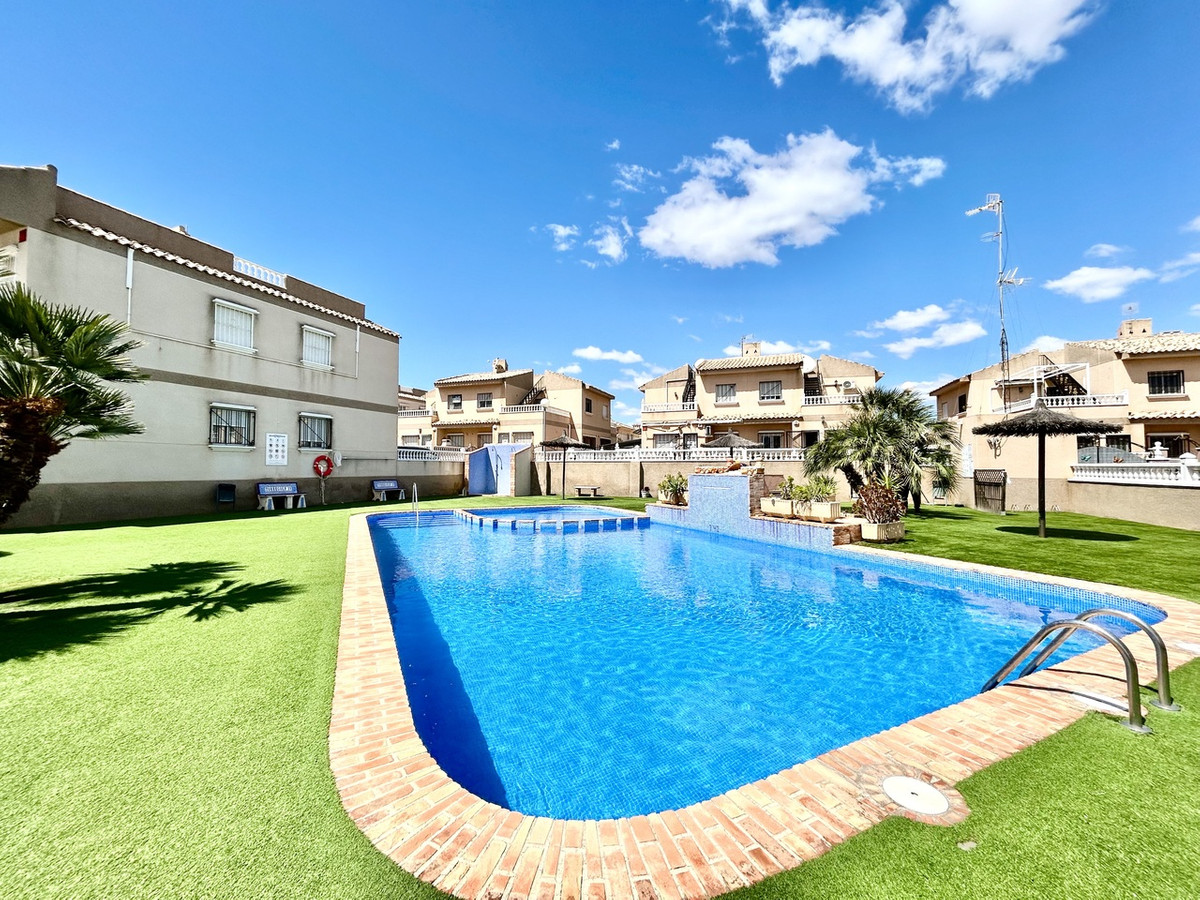 Appartement te koop in Villamartin | 2 slaapkamers H5357008