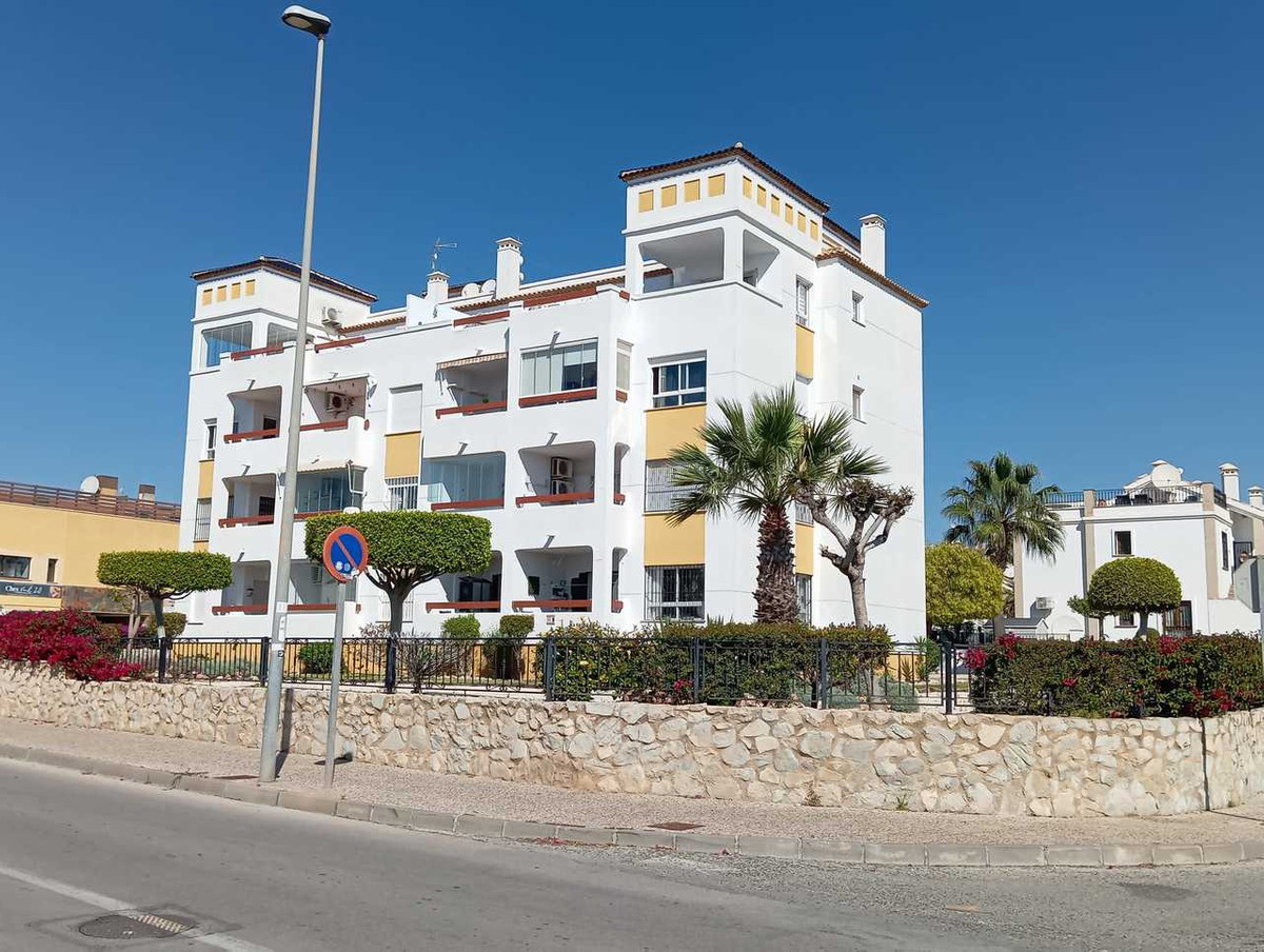 Appartement te koop in Villamartin | 2 slaapkamers H5359798