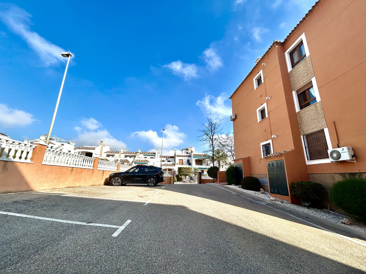 Appartement te koop in Villamartin | 2 slaapkamers H5363056
