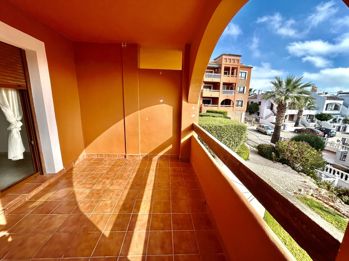Appartement te koop in Villamartin | 2 slaapkamers H5363056