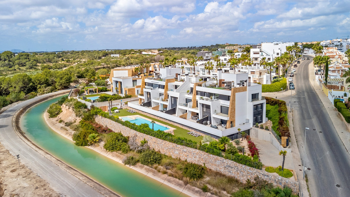 Property main view 33