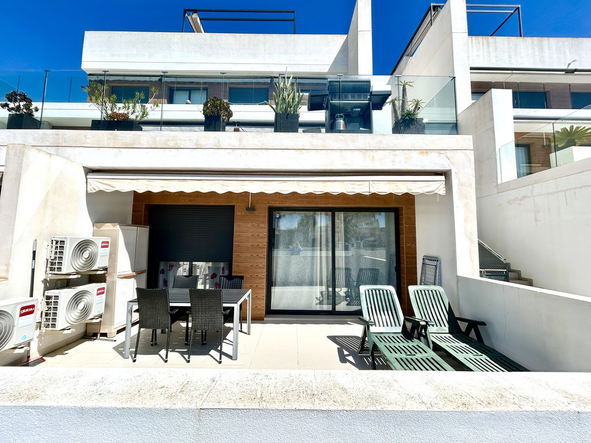 Appartement te koop in Villamartin | 2 slaapkamers H5380321