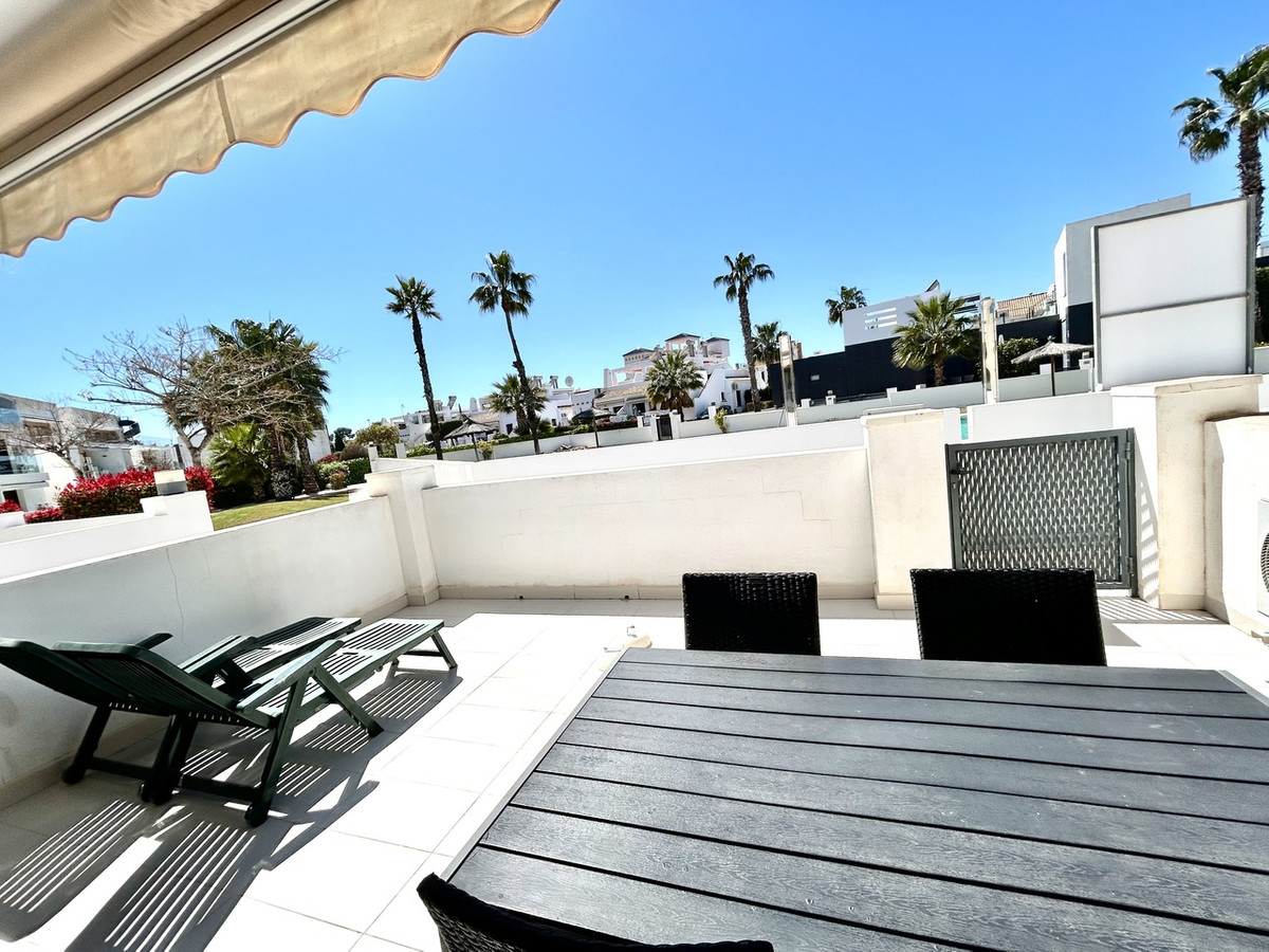 Appartement te koop in Villamartin | 2 slaapkamers H5380321