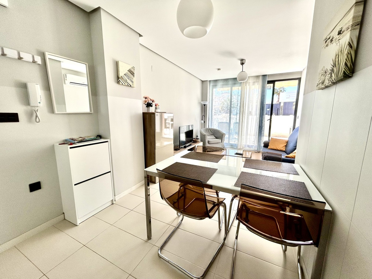 Appartement te koop in Villamartin | 2 slaapkamers H5380321