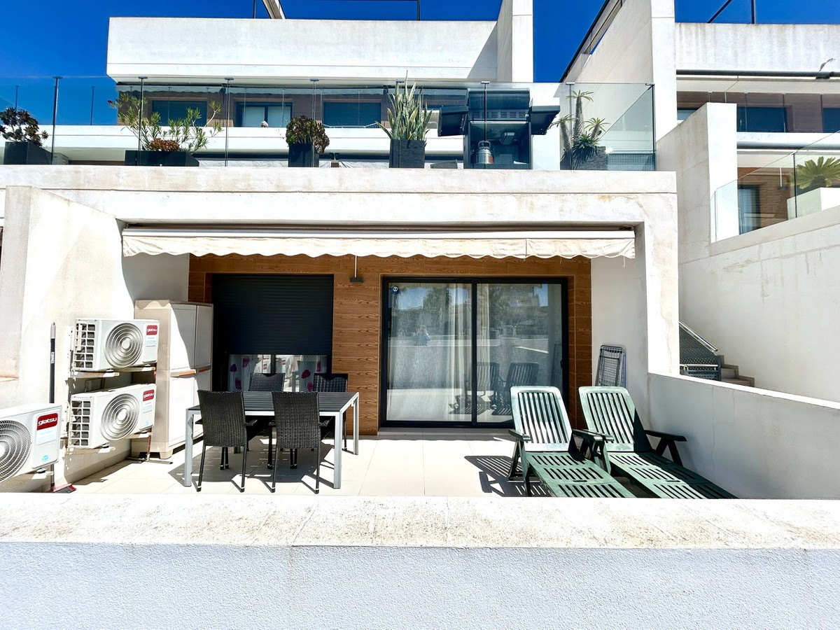Appartement te koop in Villamartin | 2 slaapkamers H5380321