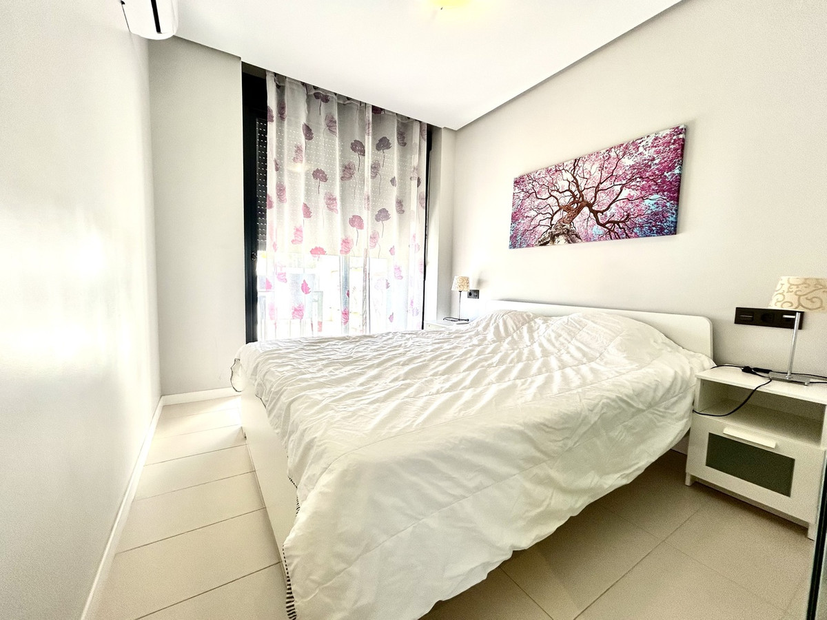 Appartement te koop in Villamartin | 2 slaapkamers H5380321
