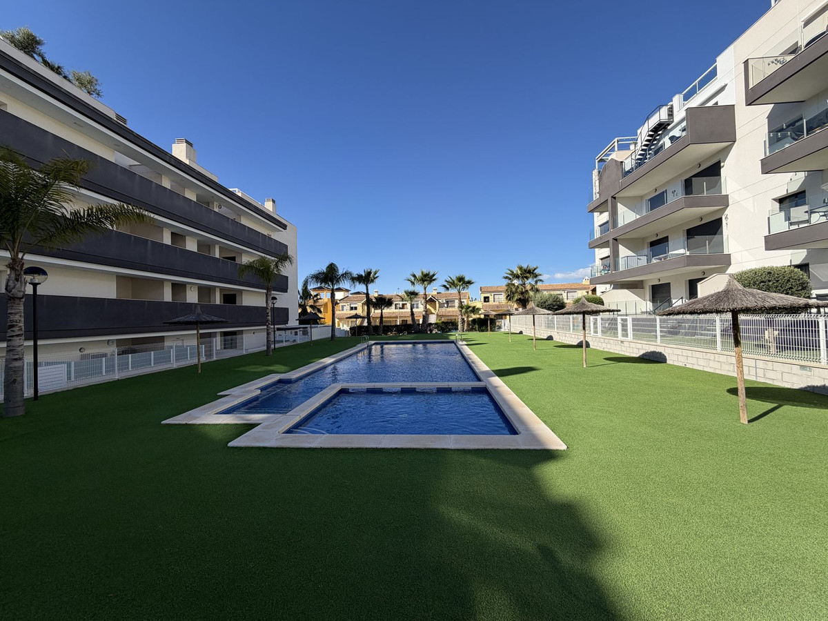 Penthouse te koop in Villamartin | 2 slaapkamers H5382082