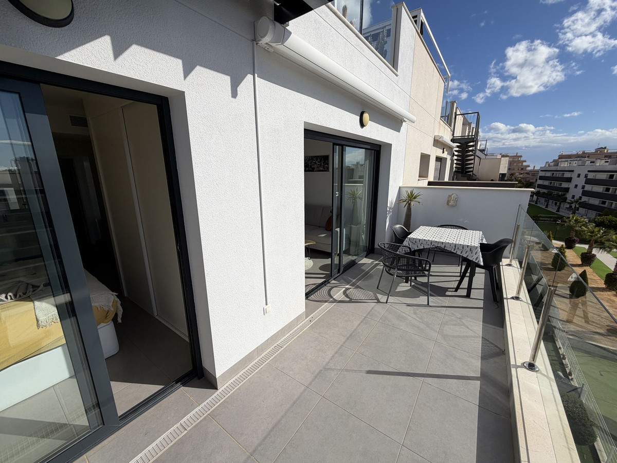 Penthouse te koop in Villamartin | 2 slaapkamers H5382082