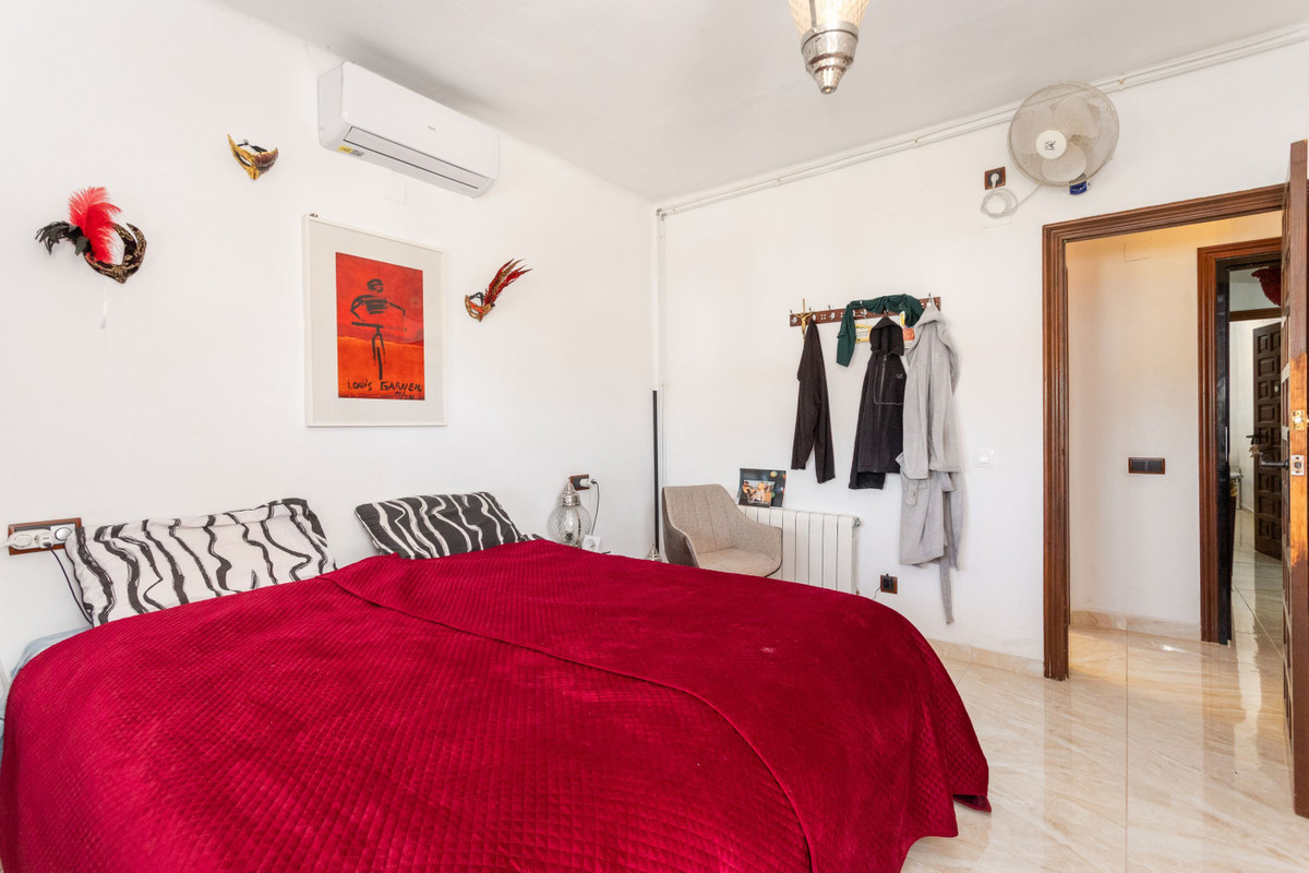 Huis te koop in Villamartin | 4 slaapkamers H5384326