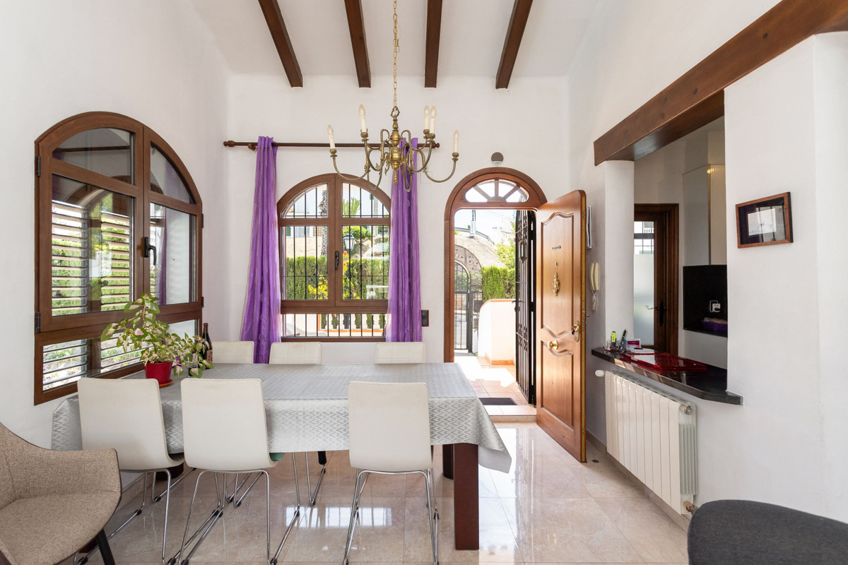 Huis te koop in Villamartin | 4 slaapkamers H5384326