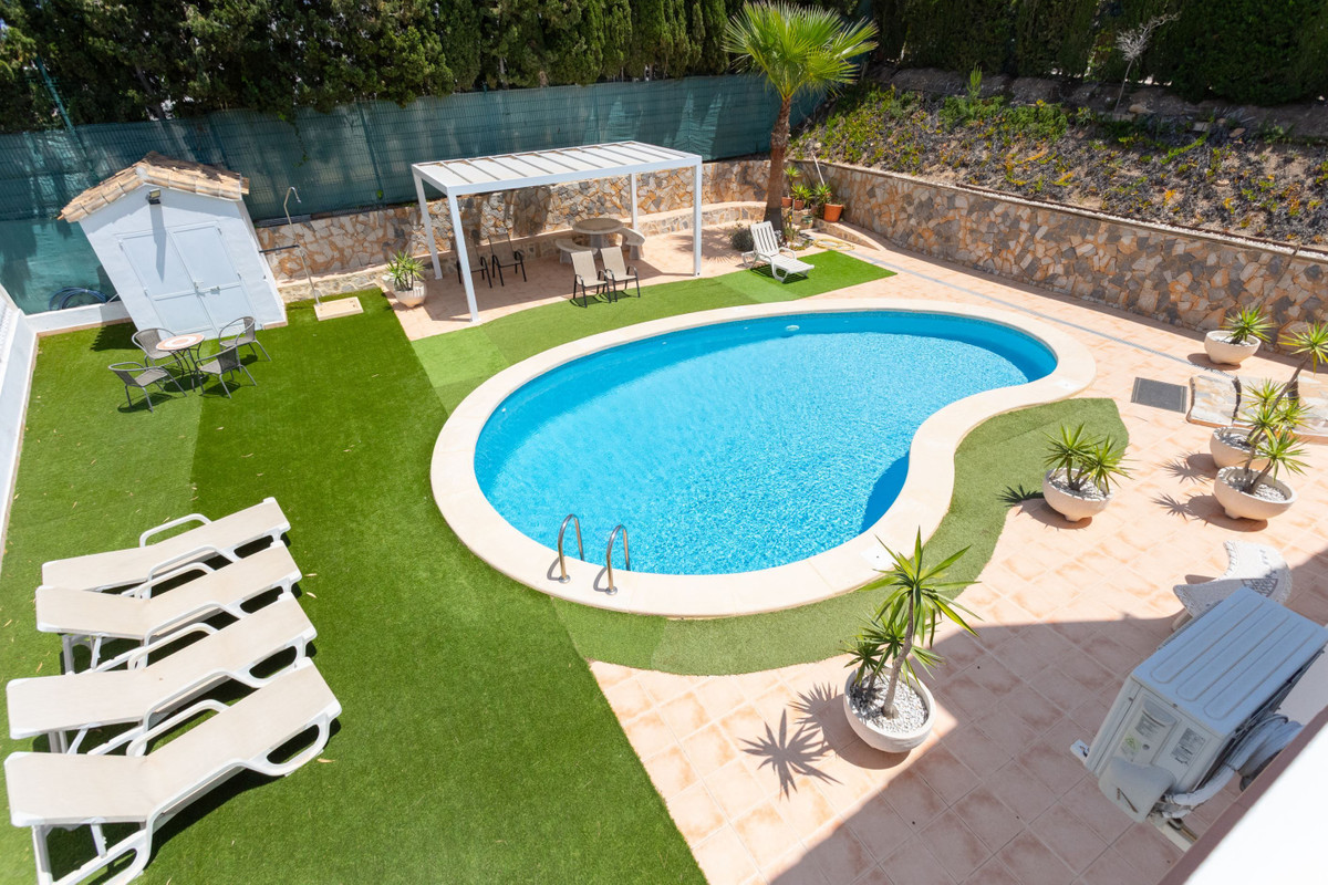 Huis te koop in Villamartin | 4 slaapkamers H5384326