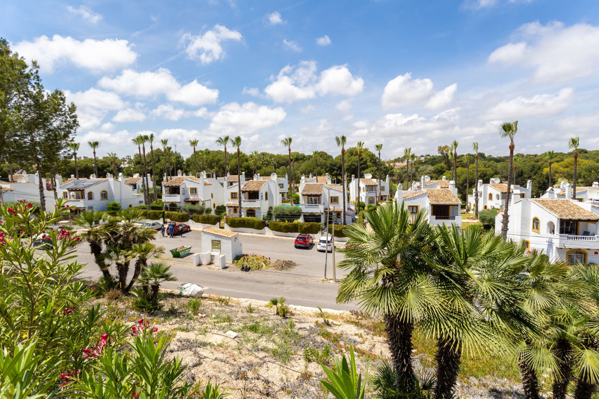 Huis te koop in Villamartin | 4 slaapkamers H5384326