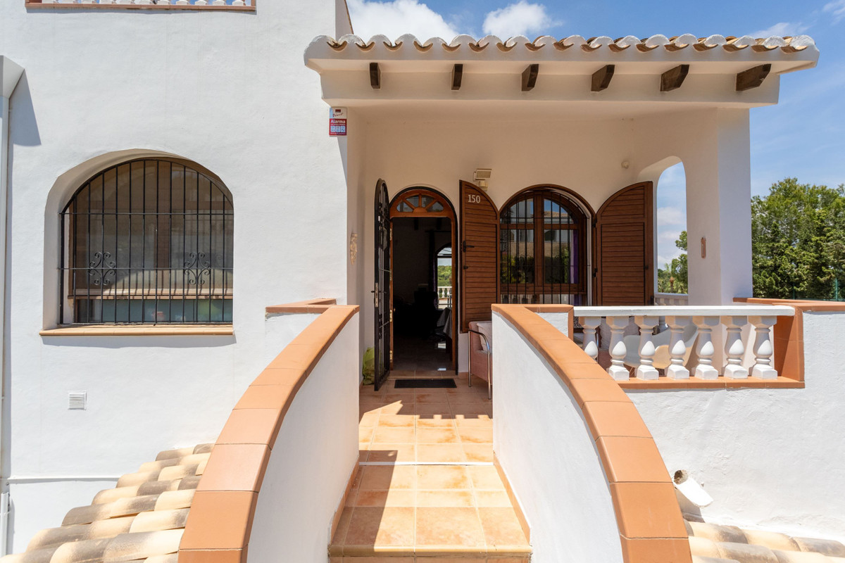 Huis te koop in Villamartin | 4 slaapkamers H5384326