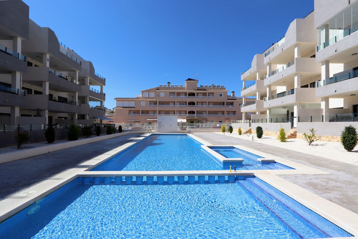 Appartement te koop in Villamartin | 3 slaapkamers H5387047