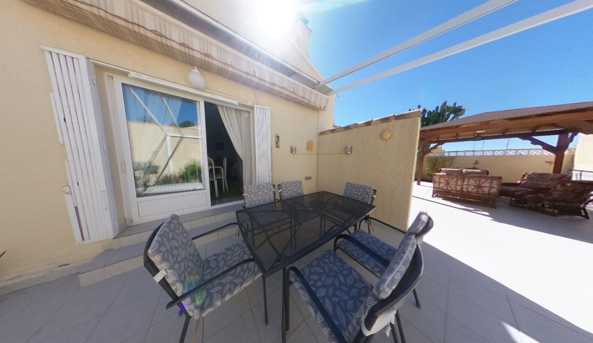 Huis te koop in Villamartin | 3 slaapkamers H5387311