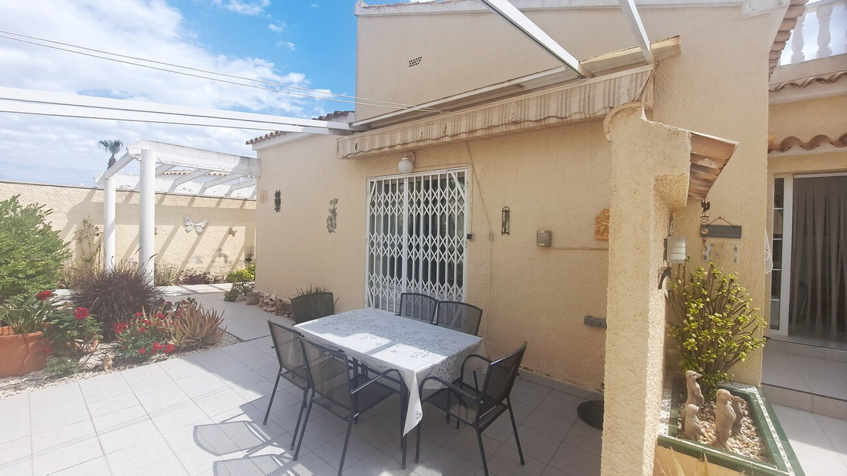 Huis te koop in Villamartin | 3 slaapkamers H5387311