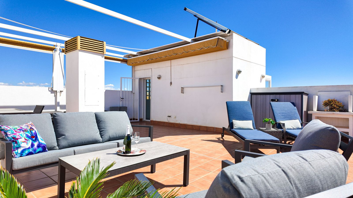 Penthouse te koop in Villamartin | 2 slaapkamers H5388070