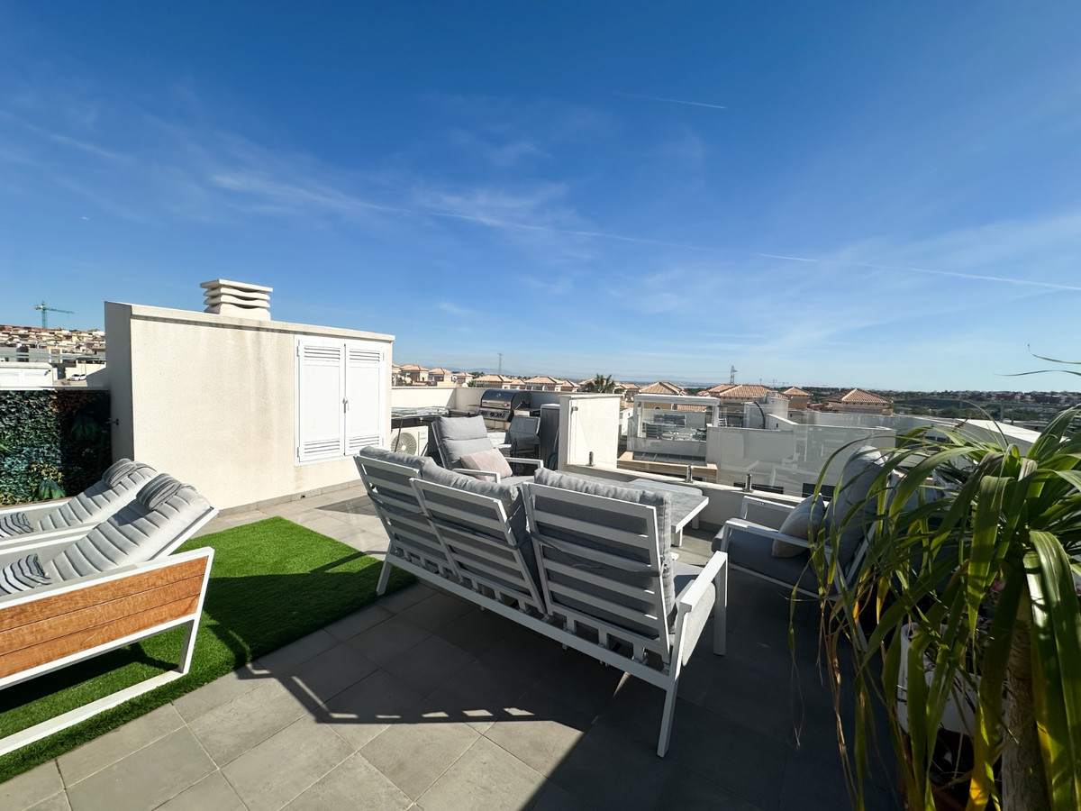 Penthouse te koop in Villamartin | 2 slaapkamers H5398438