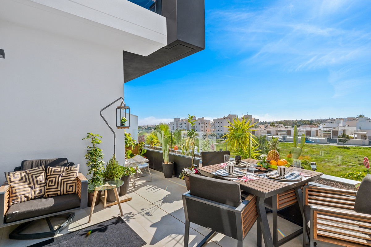 Appartement te koop in Villamartin | 3 slaapkamers H5400859