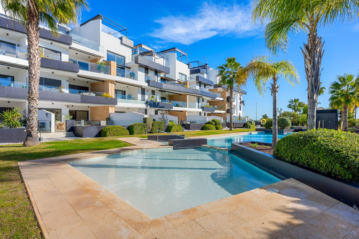 Appartement te koop in Villamartin | 3 slaapkamers H5400859