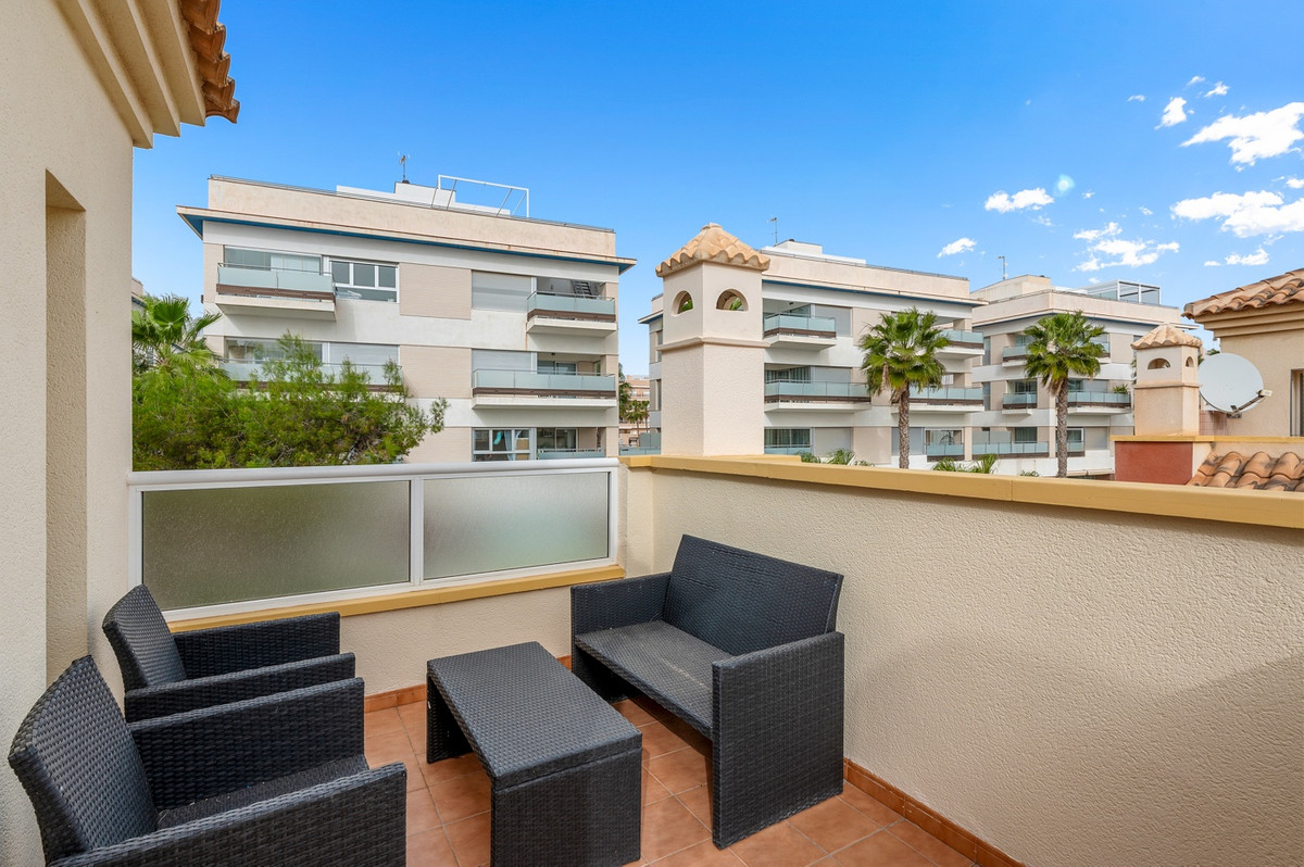 Appartement te koop in Villamartin | 3 slaapkamers H5400871