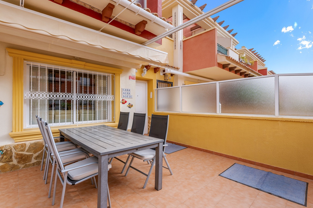 Appartement te koop in Villamartin | 3 slaapkamers H5400871
