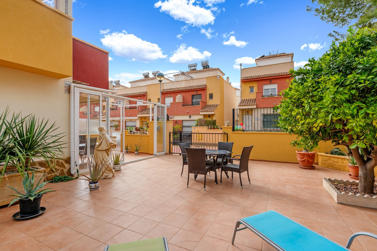 Appartement te koop in Villamartin | 3 slaapkamers H5400871