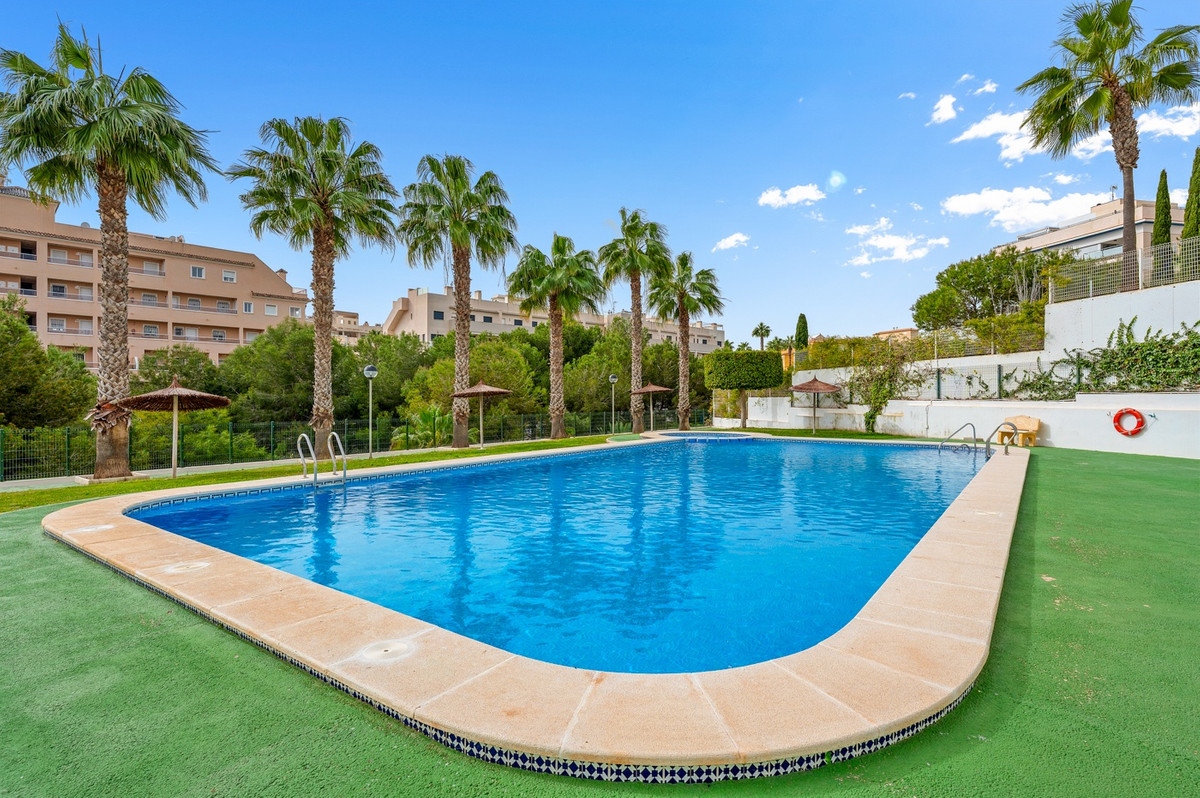 Appartement te koop in Villamartin | 3 slaapkamers H5400871