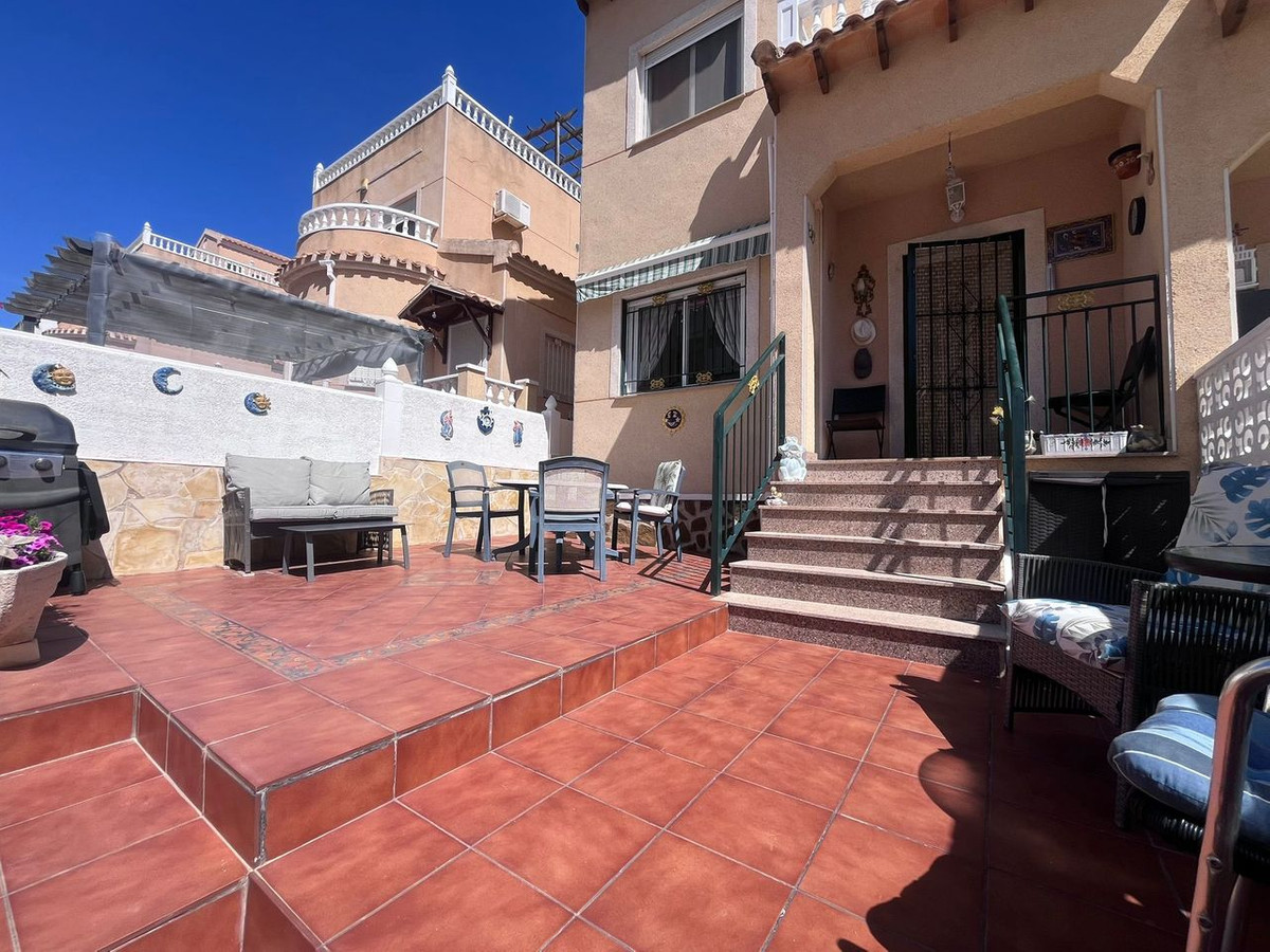 Huis te koop in Villamartin | 2 slaapkamers H5401345