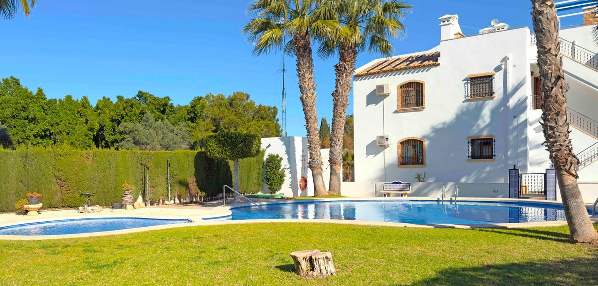 Huis te koop in Villamartin | 2 slaapkamers H5401525