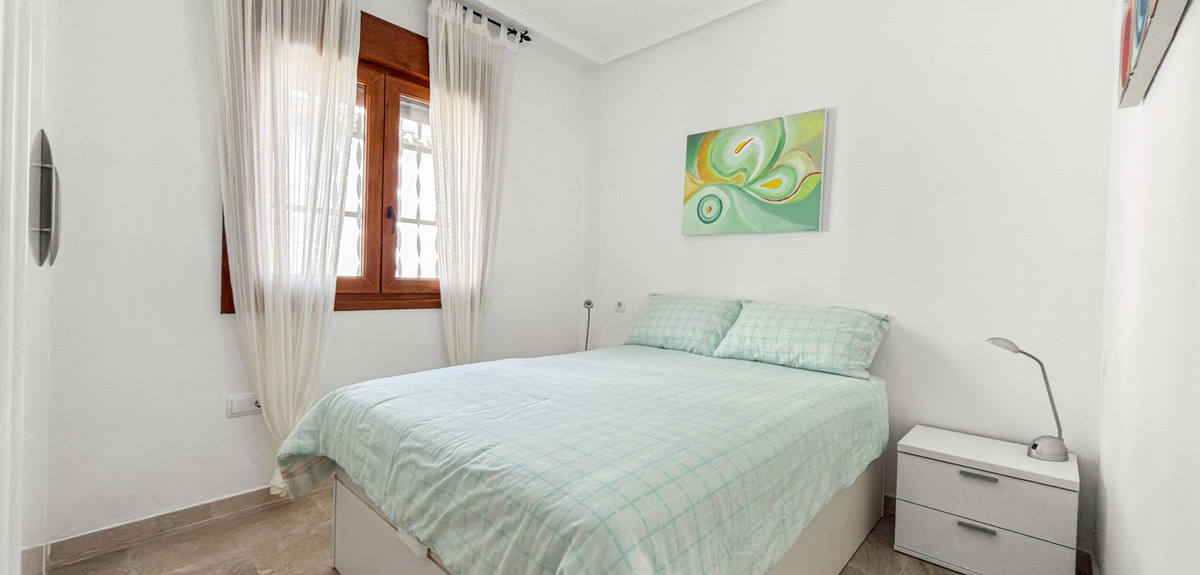 Huis te koop in Villamartin | 2 slaapkamers H5401525