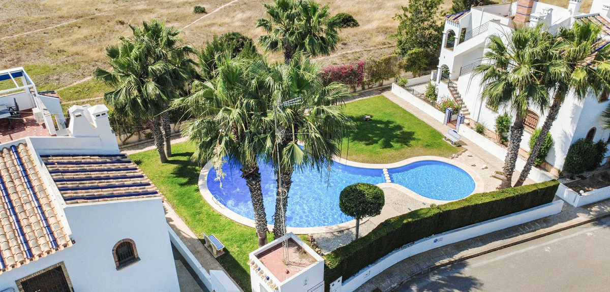Huis te koop in Villamartin | 2 slaapkamers H5401525