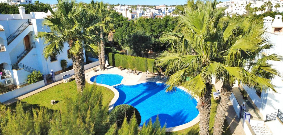 Huis te koop in Villamartin | 2 slaapkamers H5401525