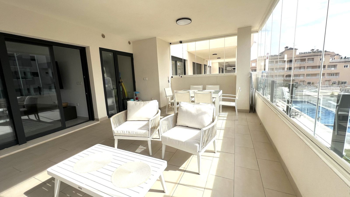 Appartement te koop in Villamartin | 3 slaapkamers H5402836