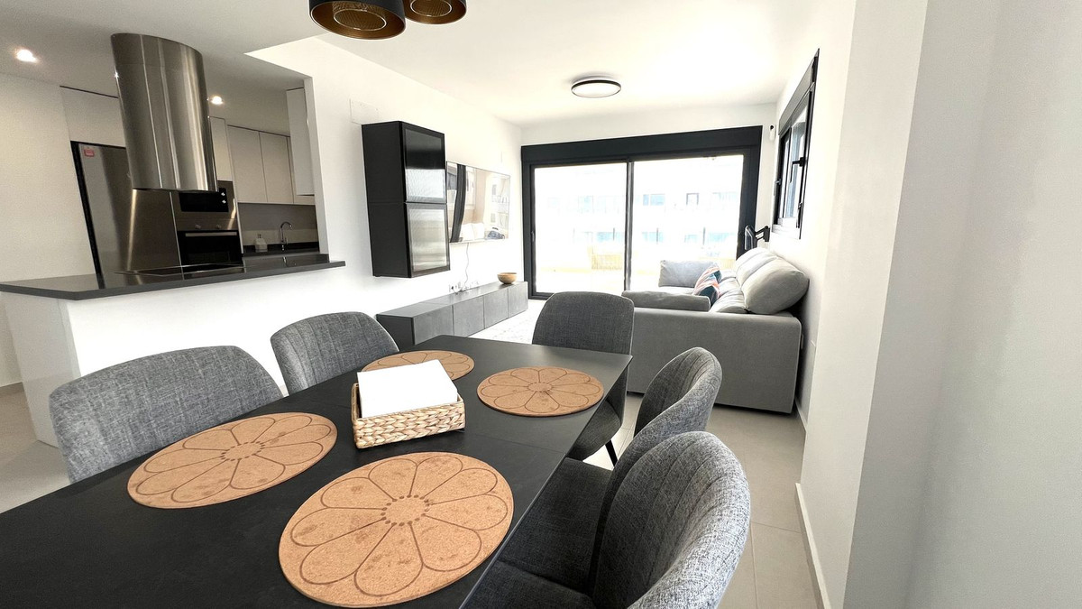Appartement te koop in Villamartin | 3 slaapkamers H5402836
