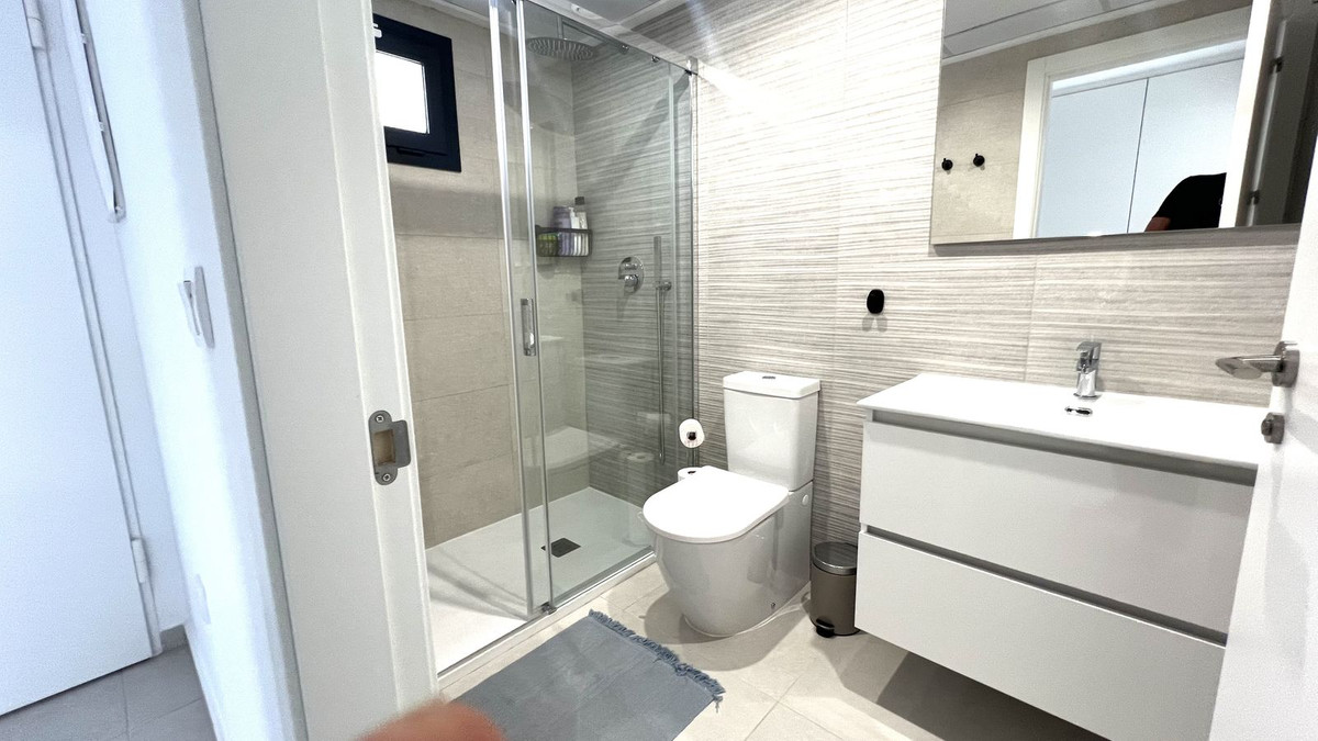 Appartement te koop in Villamartin | 3 slaapkamers H5402836