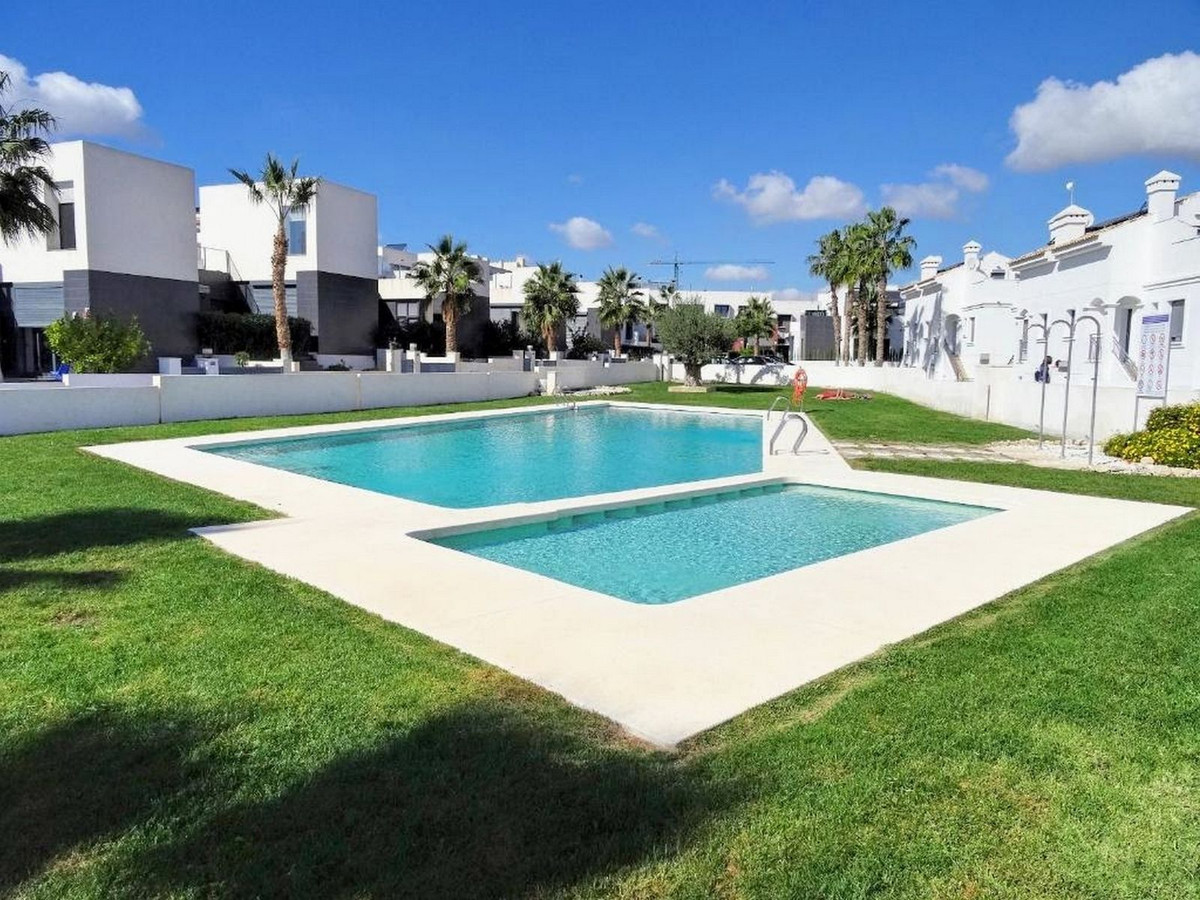 Appartement te koop in Villamartin | 2 slaapkamers H5407201