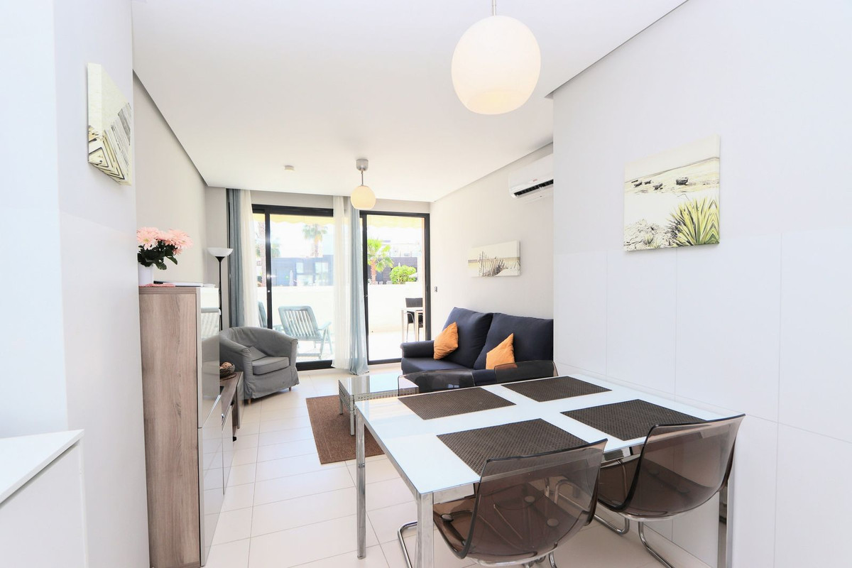 Appartement te koop in Villamartin | 2 slaapkamers H5407201