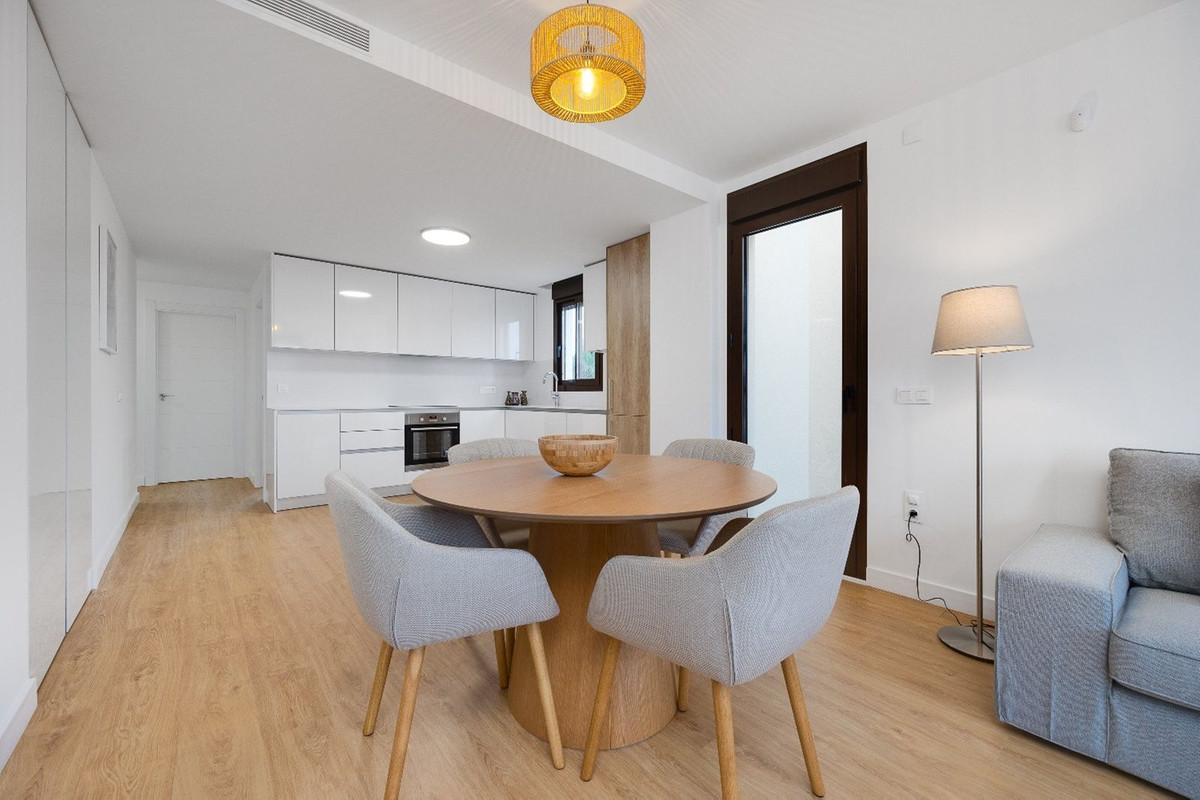 Penthouse te koop in Villamartin | 2 slaapkamers H5408035