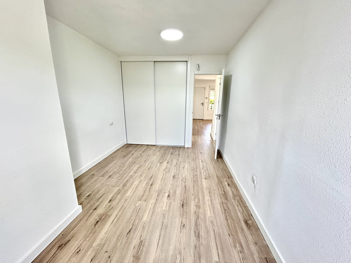Appartement te koop in Villamartin | 2 slaapkamers H5412592