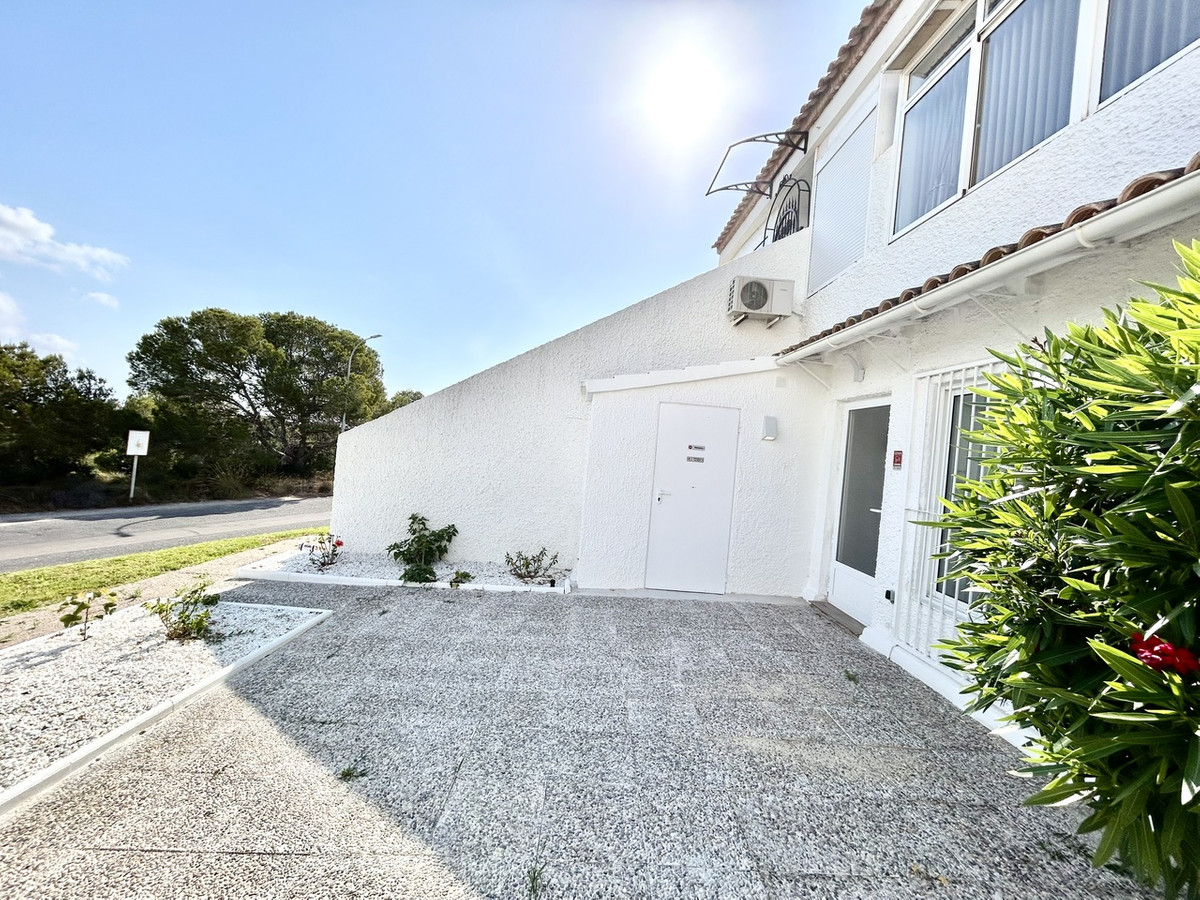 Appartement te koop in Villamartin | 2 slaapkamers H5412592