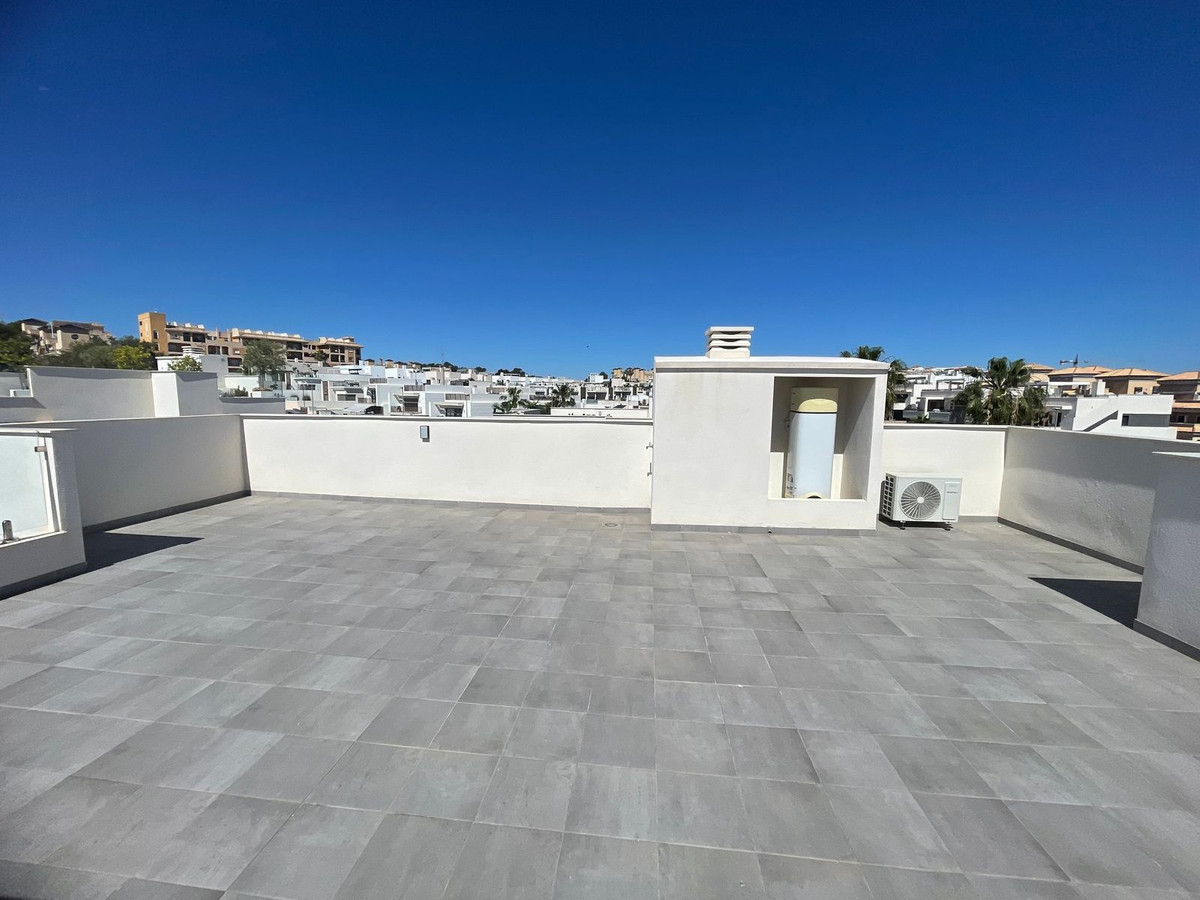 Penthouse te koop in Villamartin | 2 slaapkamers H5420086