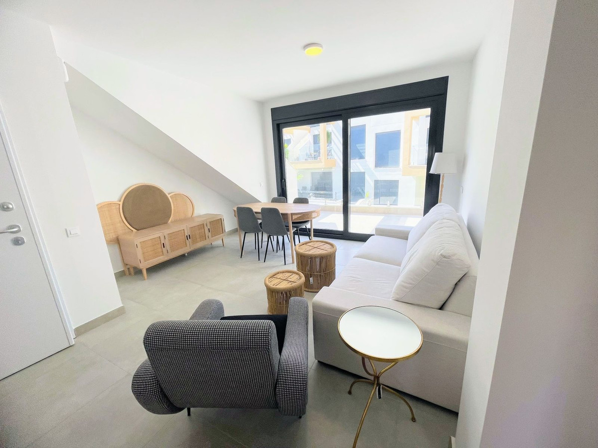 Penthouse te koop in Villamartin | 2 slaapkamers H5420086