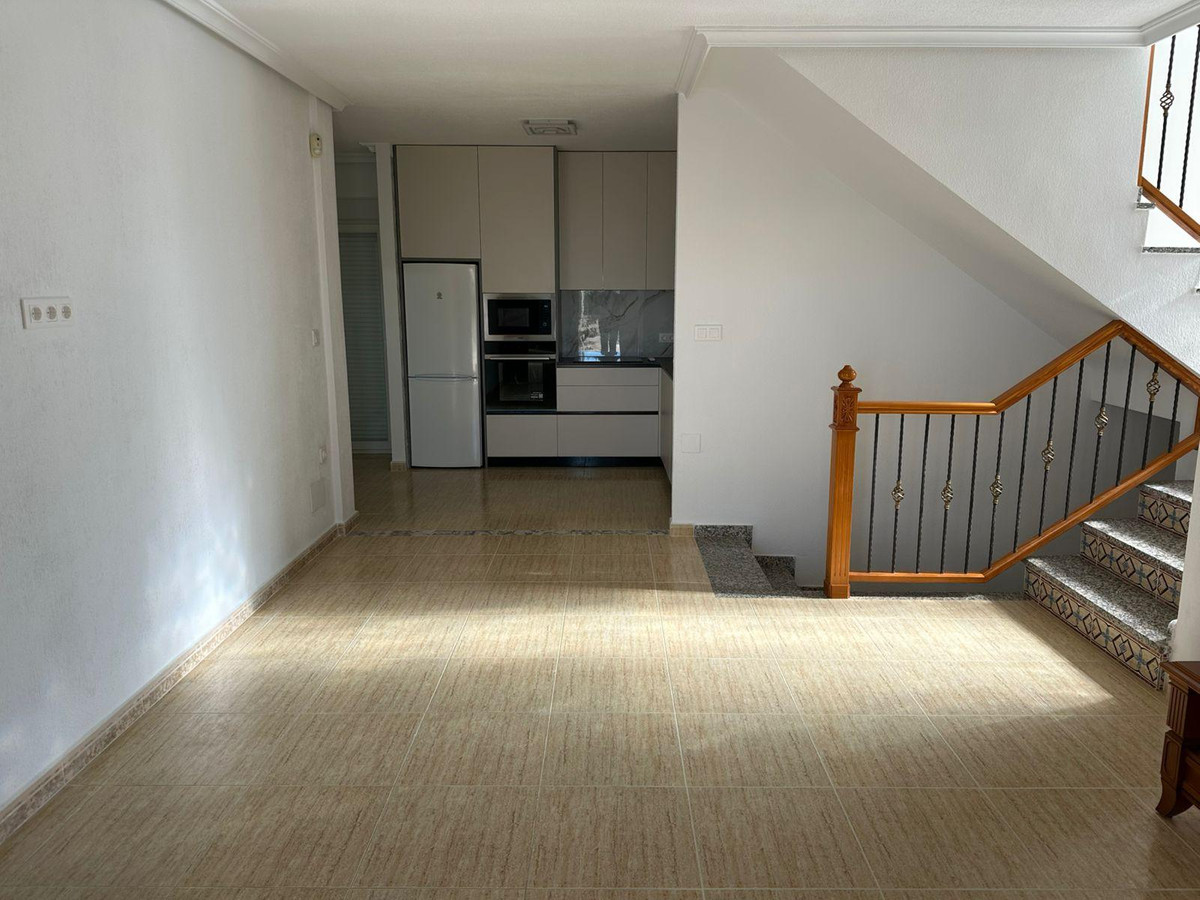Appartement te koop in Villamartin | 4 slaapkamers H5424121