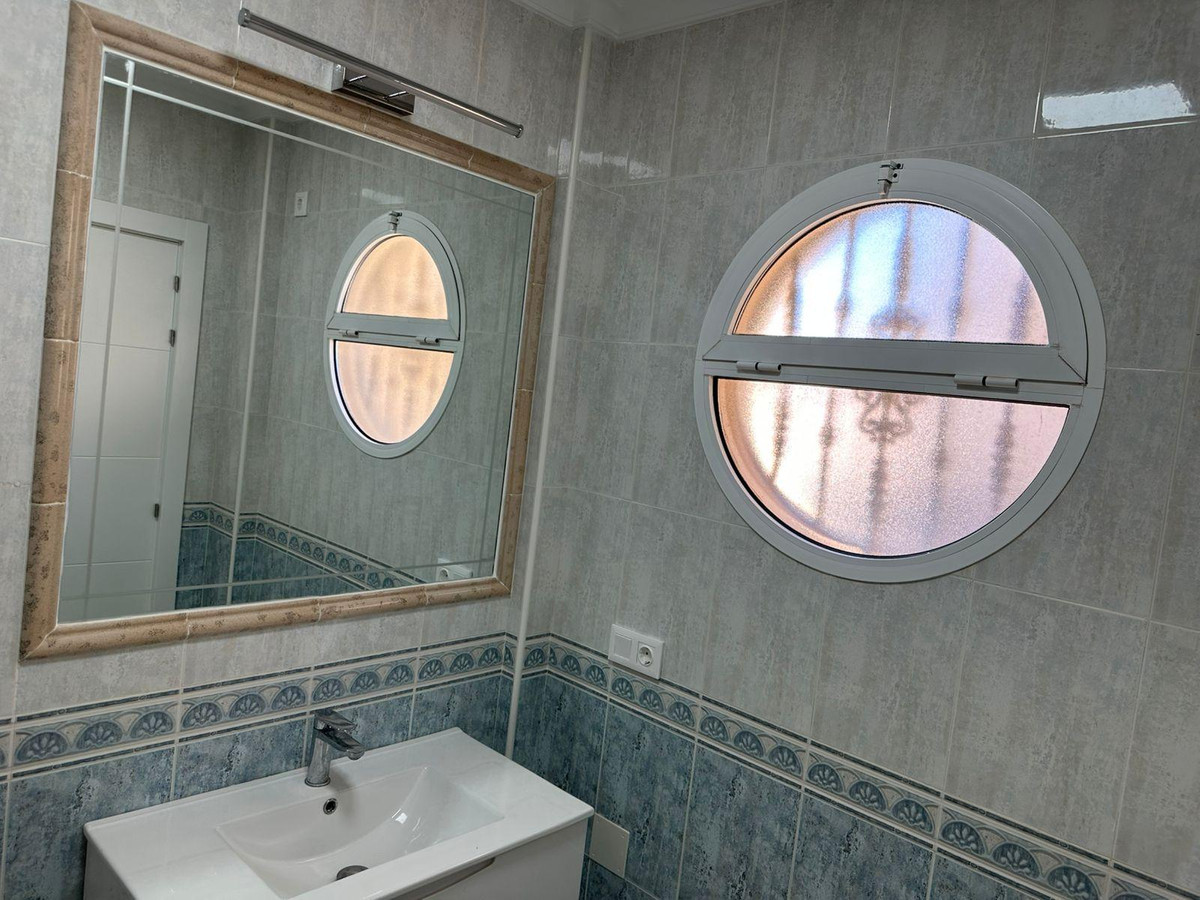 Appartement te koop in Villamartin | 4 slaapkamers H5424121