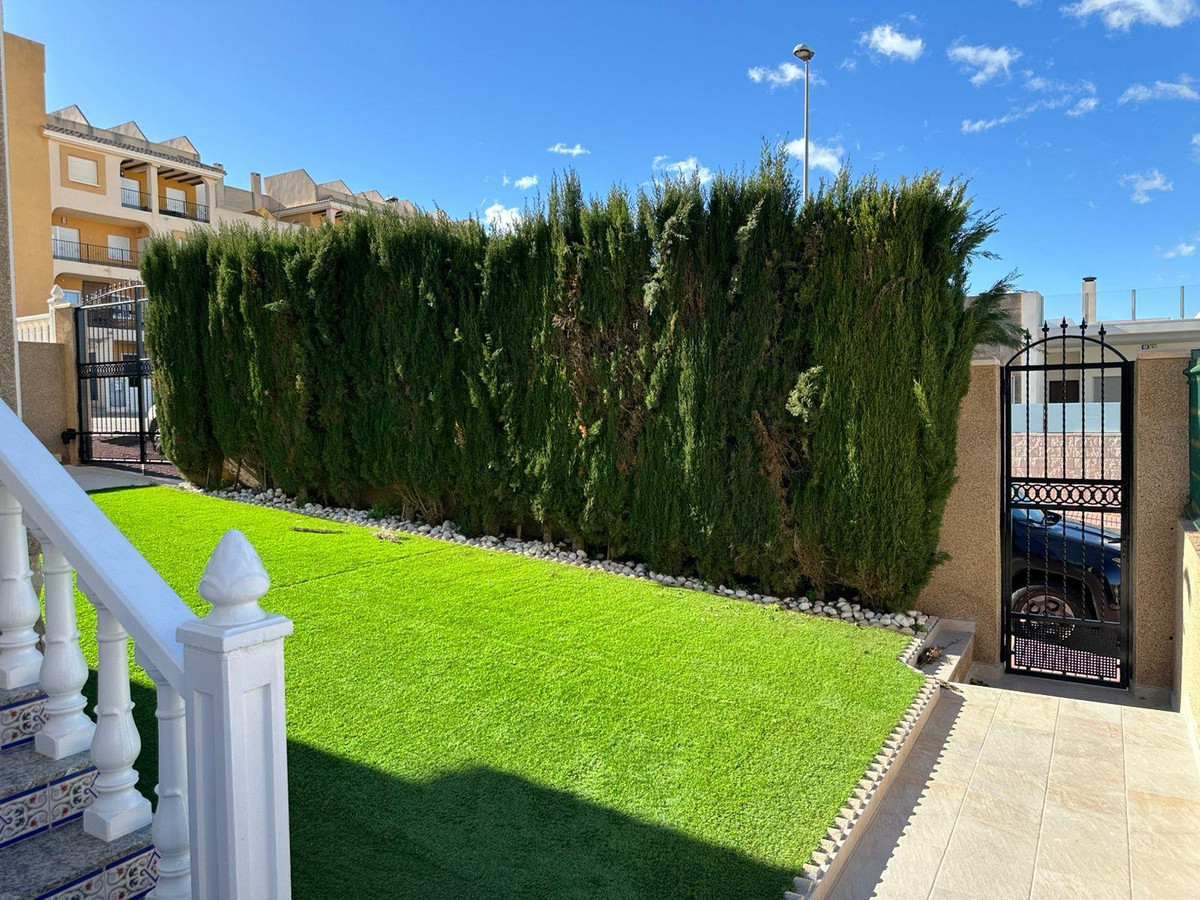 Appartement te koop in Villamartin | 4 slaapkamers H5424121