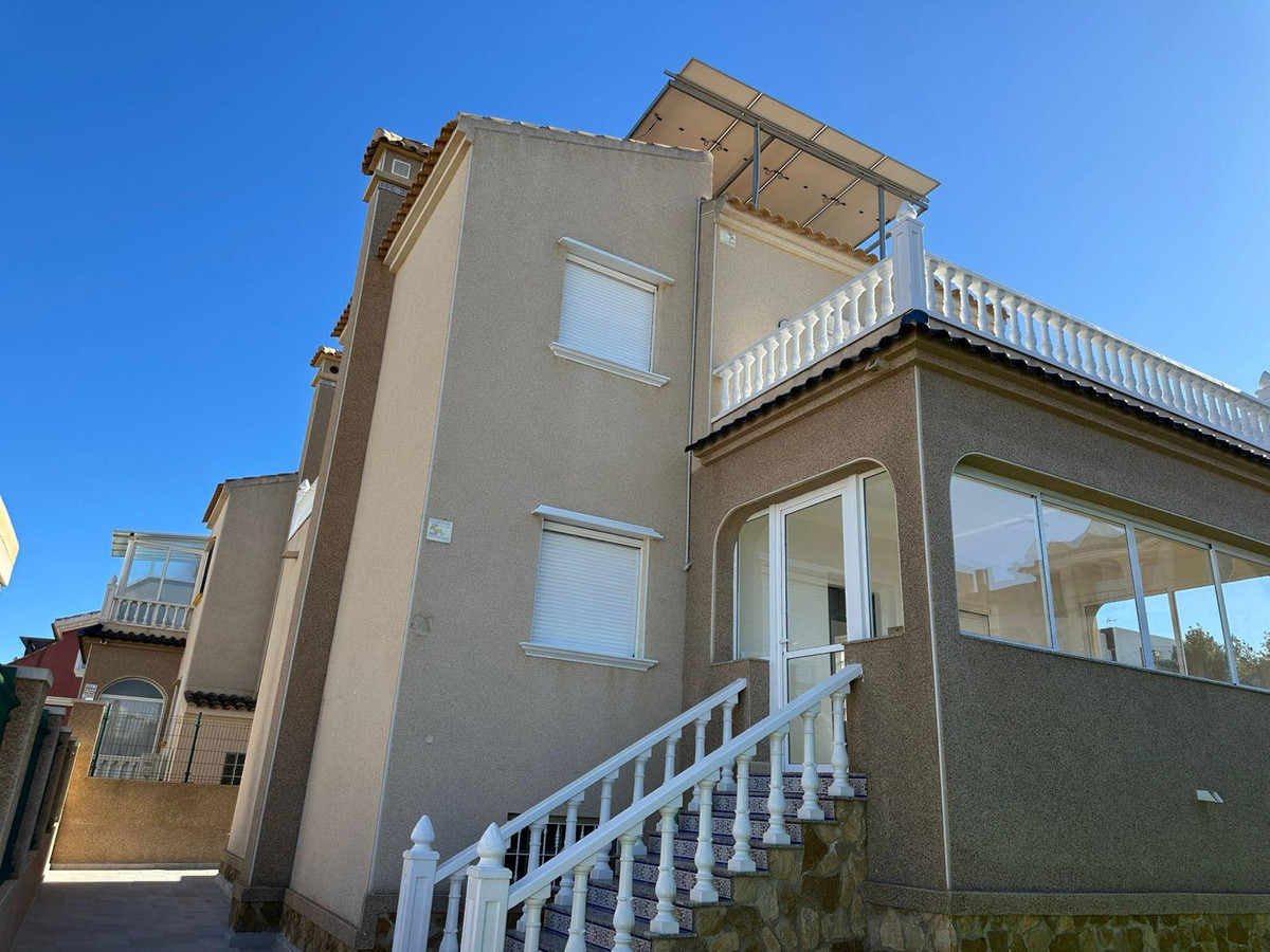 Appartement te koop in Villamartin | 4 slaapkamers H5424121